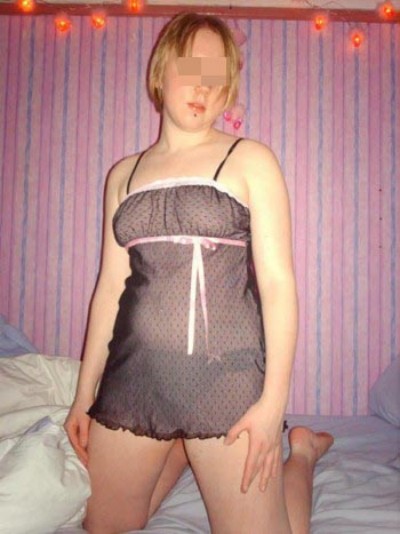 Bonne chiennasse pour un homme bien monté sur Oberhausbergen pour une baise hard Bonne chiennasse pour un homme bien monté sur Oberhausbergen pour une baise hard