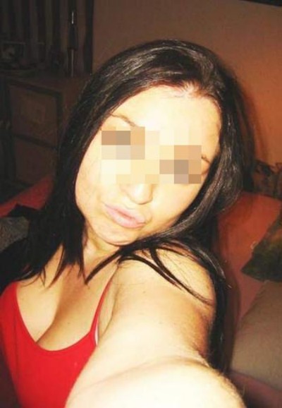 Buveuse de foutre a envie de pomper des queues imberbes à Ostwald Buveuse de foutre a envie de pomper des queues imberbes à Ostwald