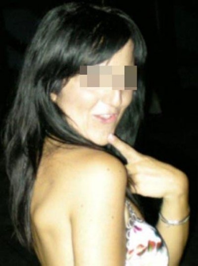 Un type musclé cherche une turlutte ? Un type musclé cherche une turlutte ?