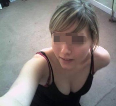 Fille bourgeoise de Strasbourg adorant la fellation Fille bourgeoise de Strasbourg adorant la fellation