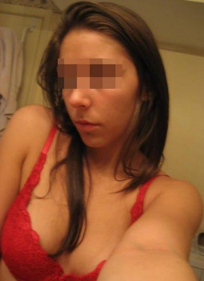 Salope cherche un mec pour de la baise anale sur Schiltigheim Salope cherche un mec pour de la baise anale sur Schiltigheim