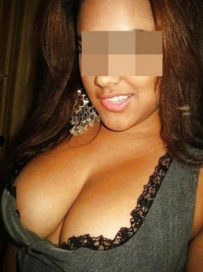 Un homme tenté par une pipe ?