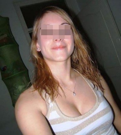 Vraie salope aimant la dilatation extrême Vraie salope aimant la dilatation extrême