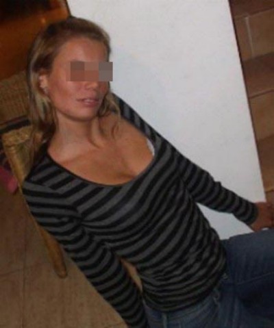 Jeune Femme sexy aimant faire l'amour Jeune Femme sexy aimant faire l'amour