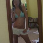 Fille tr&egrave;s salope sur Strasbourg pour une fellation gratuite