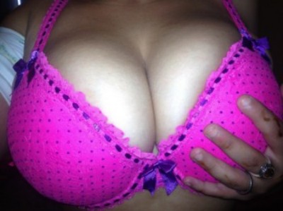 Jolie coquine disponible pour baiser le jeudi à Ostwald