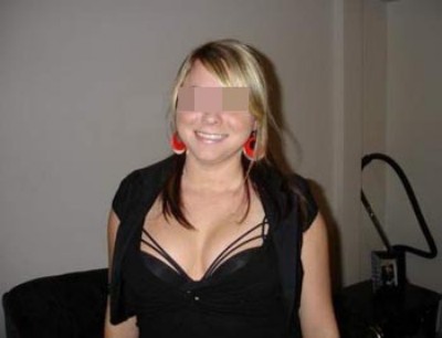 Bourgeoise salope veut se trouver un gros cochon pour un plan baise à Strasbourg